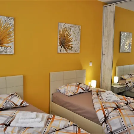 Guest Balkan Aparthotel 3*